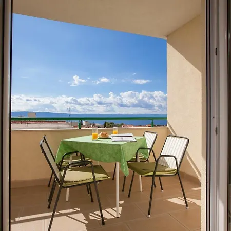 Mendes Apartment Tucepi