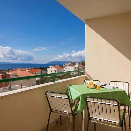 Apartment Mendes Tucepi